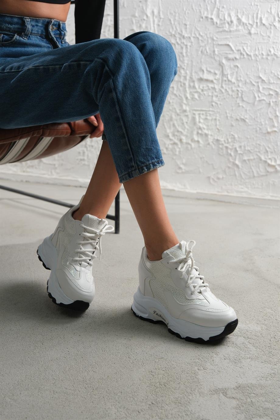 Modanizm Neo Gizli Topuklu Beyaz Spor Ayakkabı