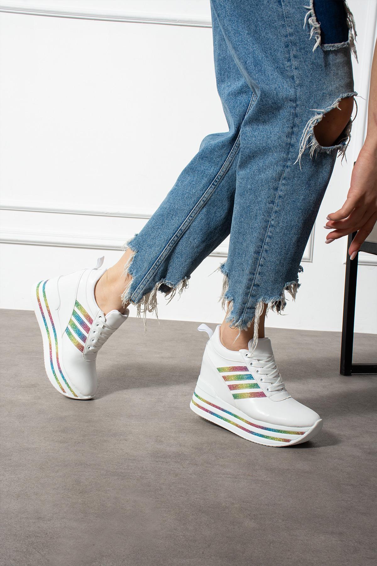 Luvena Beyaz Gizli Topuklu Spor Ayakkabı