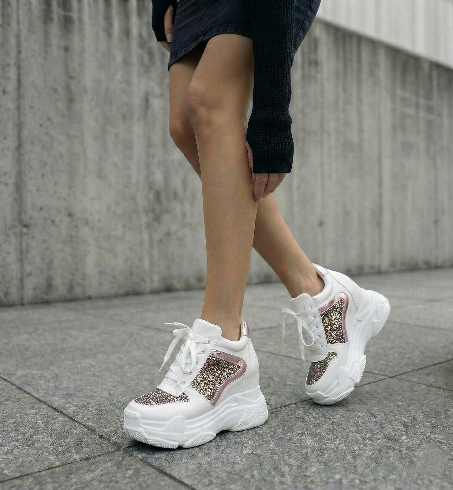 Glitterie Dolgu Spor Ayakkabı