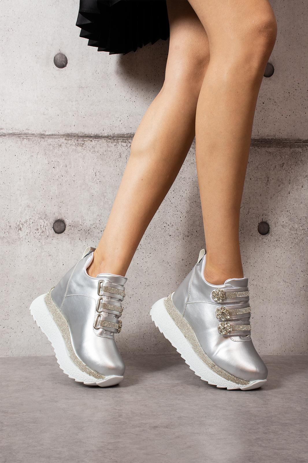 ModanizmYONA Gri Gizli Topuklu Spor Ayakkabı