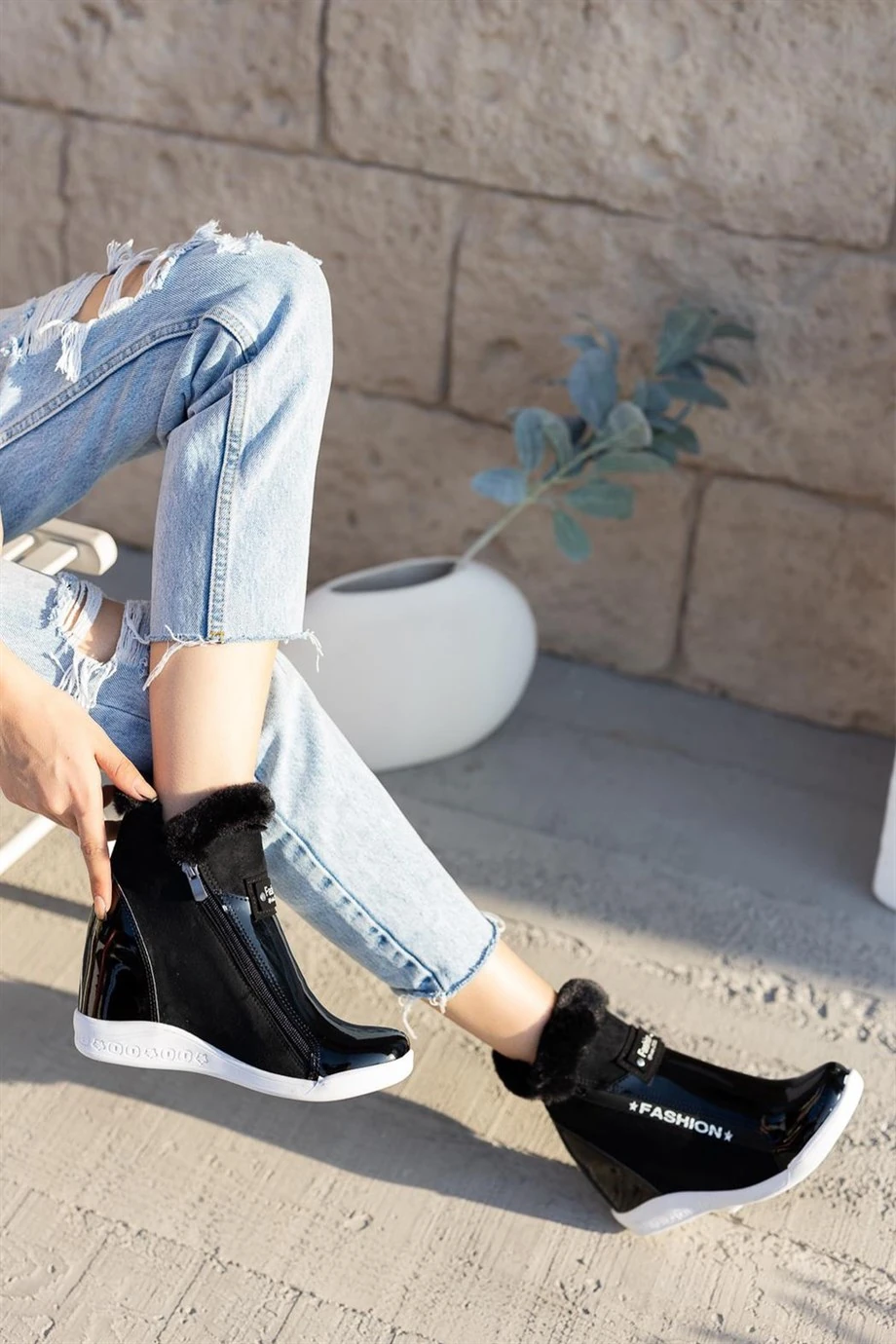 Labidu Siyah Rugan Topuklu Bot