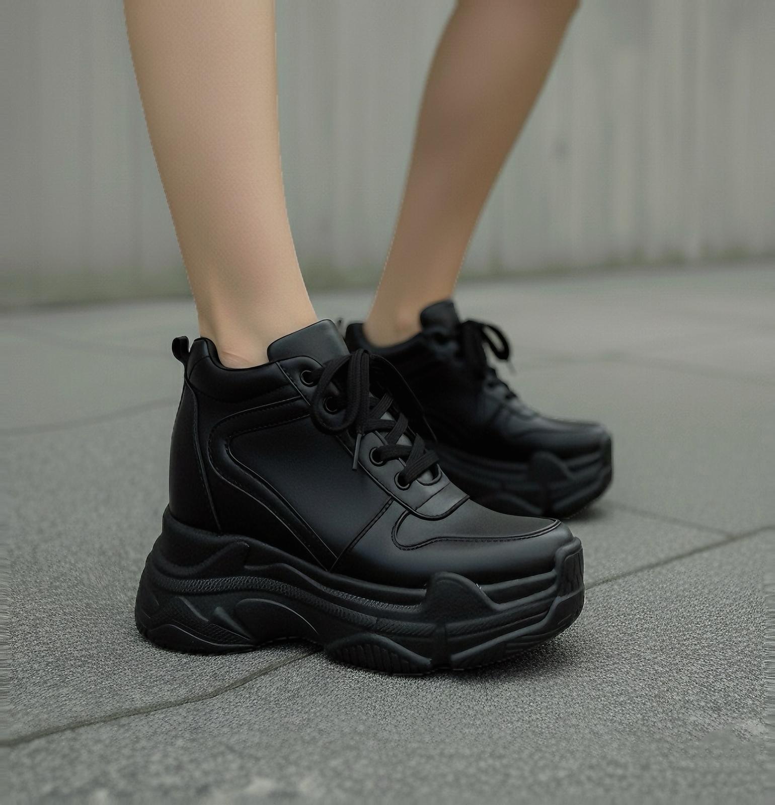 Cazie Siyah Deri Dolgu Spor Ayakkabı