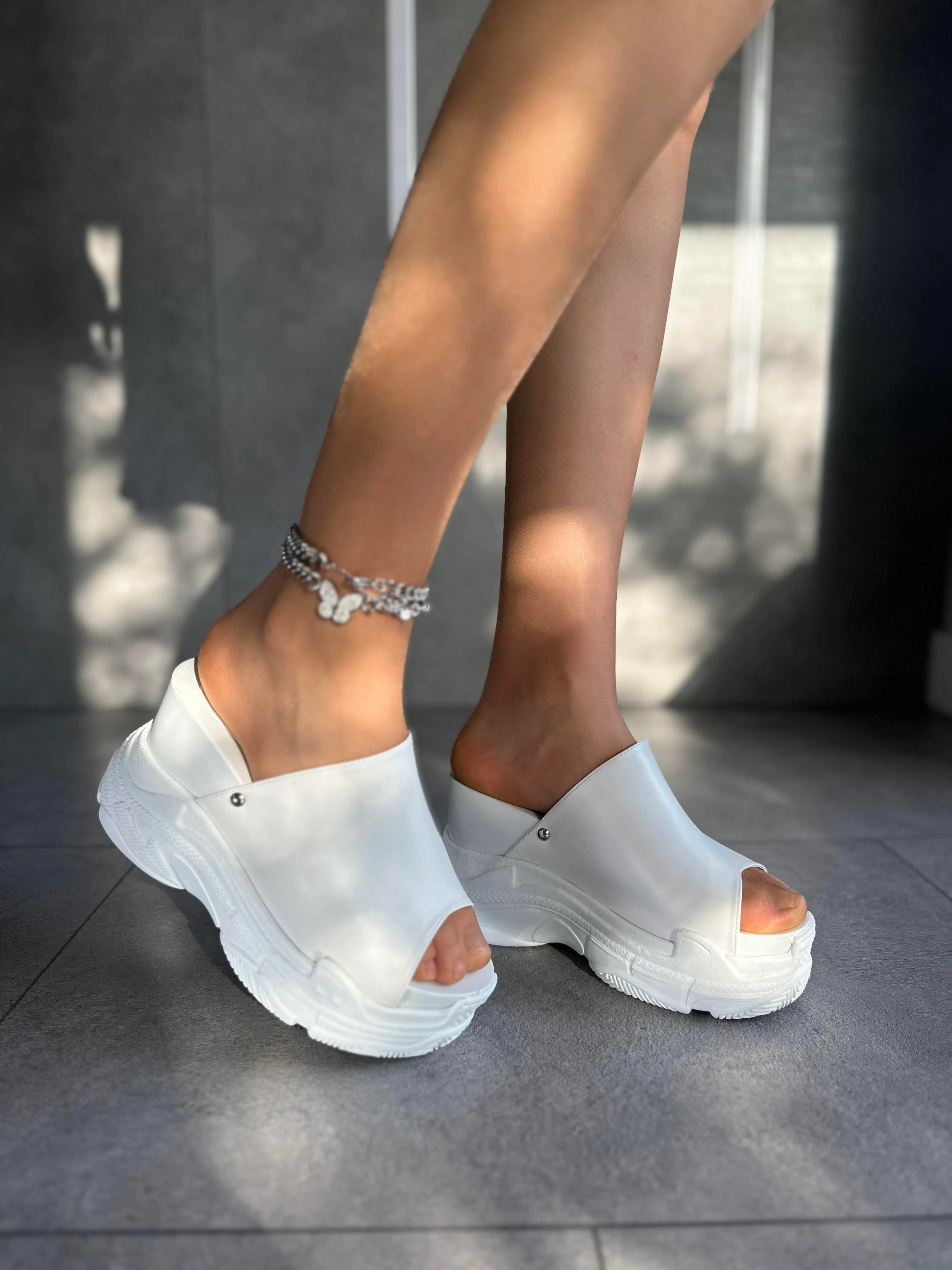 Modanizm Hayes Beyaz Terlik