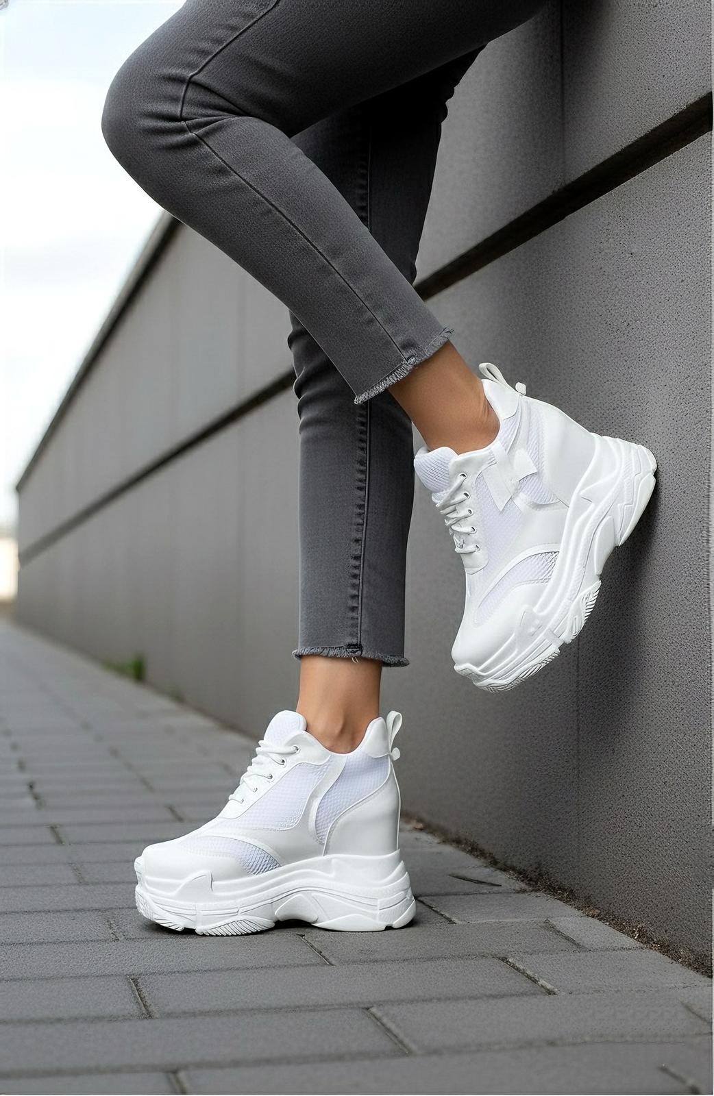 Ricky Beyaz Gizli Topuklu Spor Ayakkabı