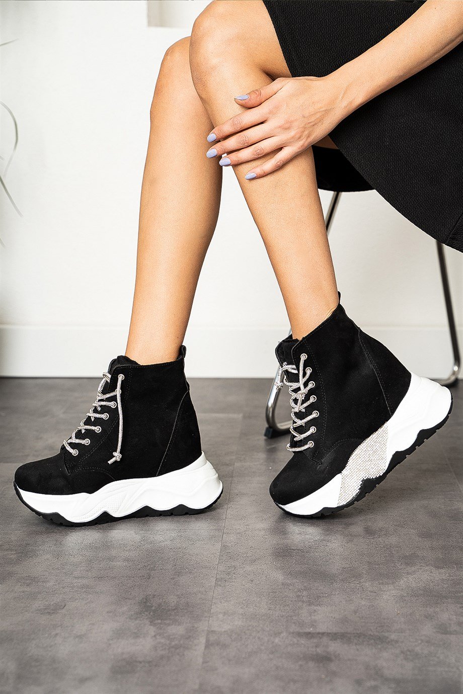 Modanizm Crosby Taşlı Süet Bot