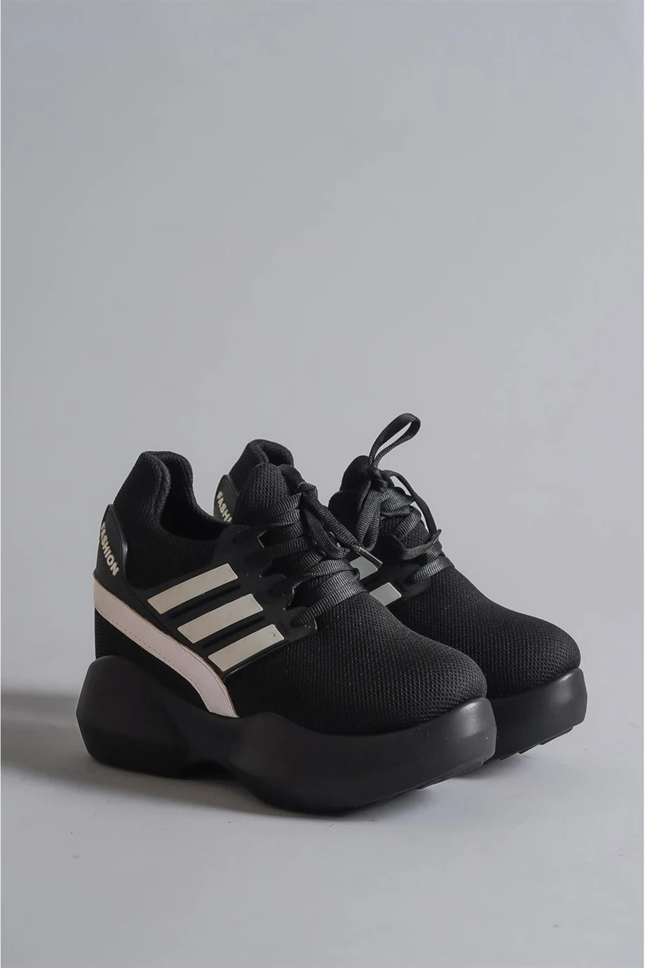 Chicilotti Gizli Topuklu Spor Ayakkabı