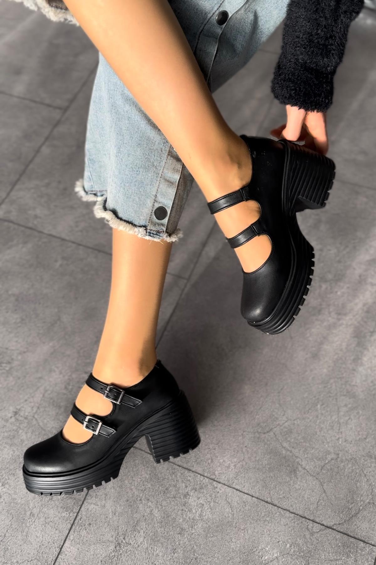 Modanizm Hell Topuklu Klasik Ayakkabı