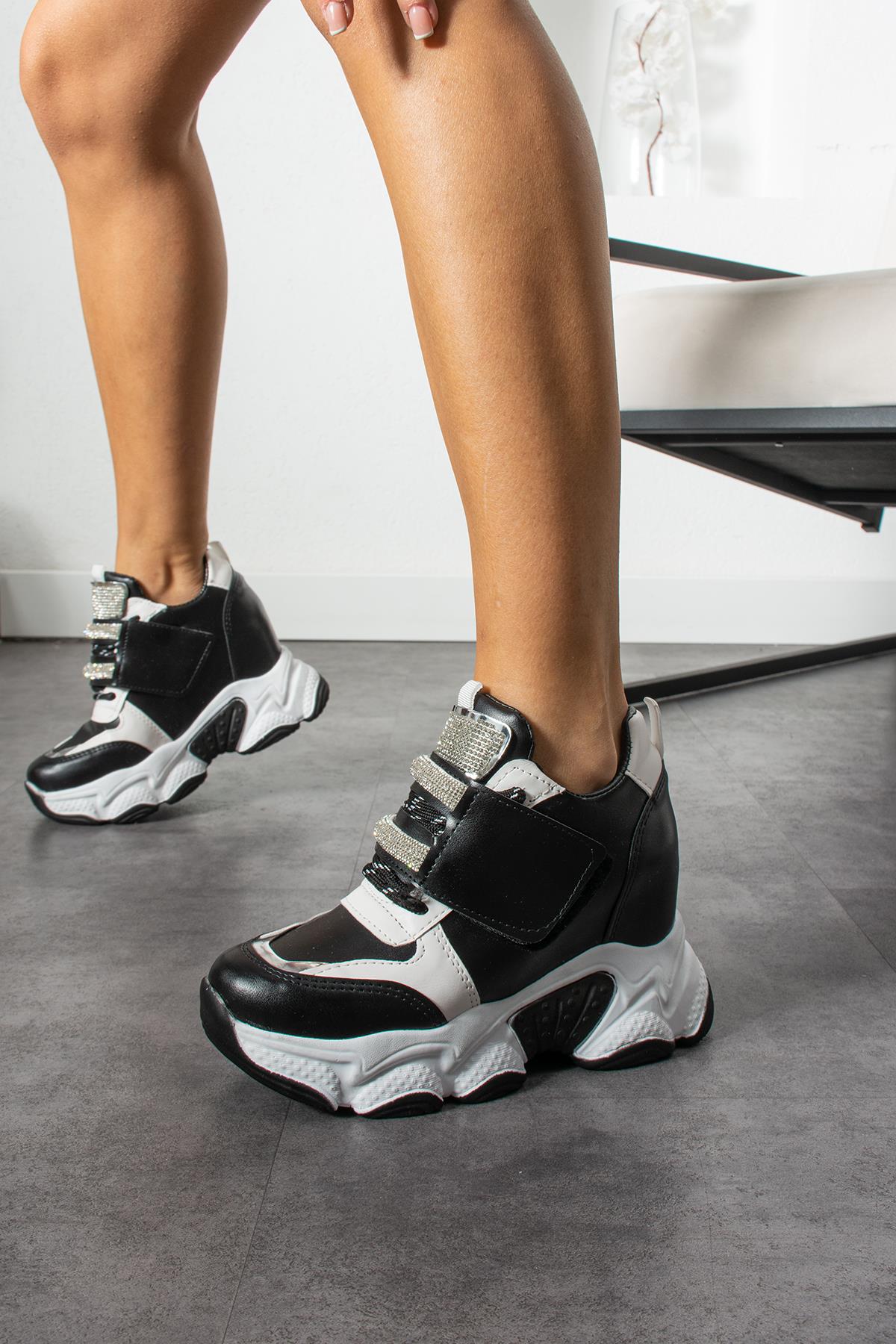 Modanizm Drake Gizli Topuklu Siyah Ayakkabı