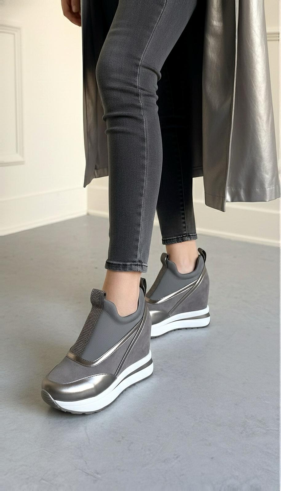 Modanizm Coral Gri Dolgu Spor Ayakkabı