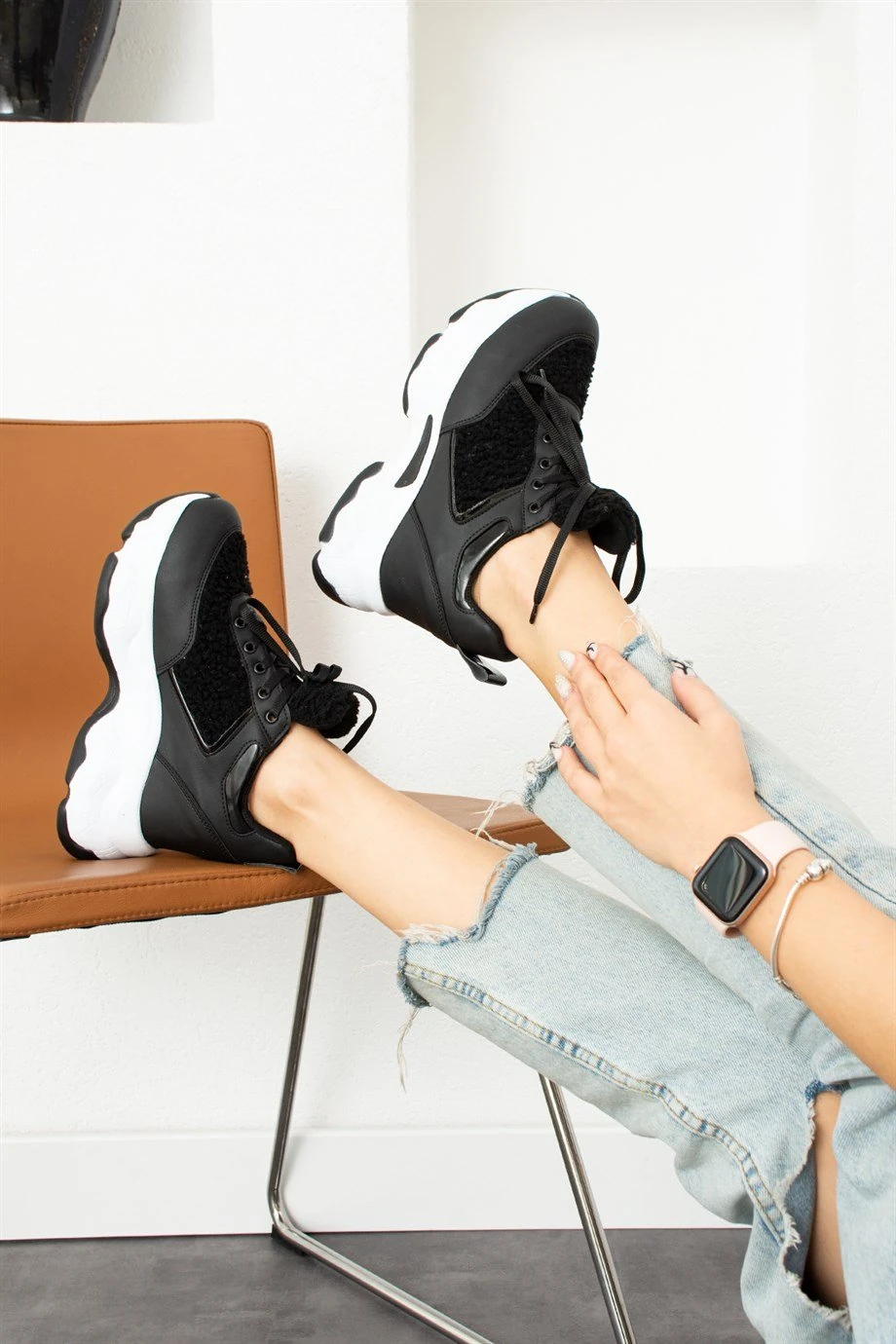 Modanizm Addie Gizli Topuklu Siyah Spor Ayakkabı