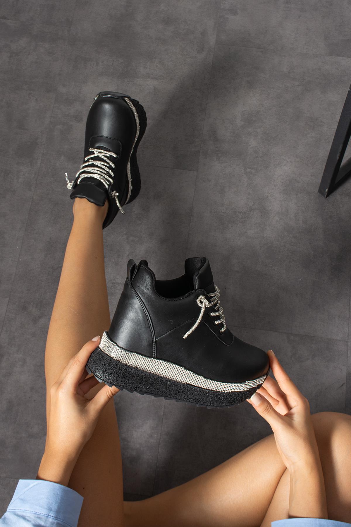 Modanizm Amelia Gizli Topuklu Siyah Cilt Spor Ayakkabı