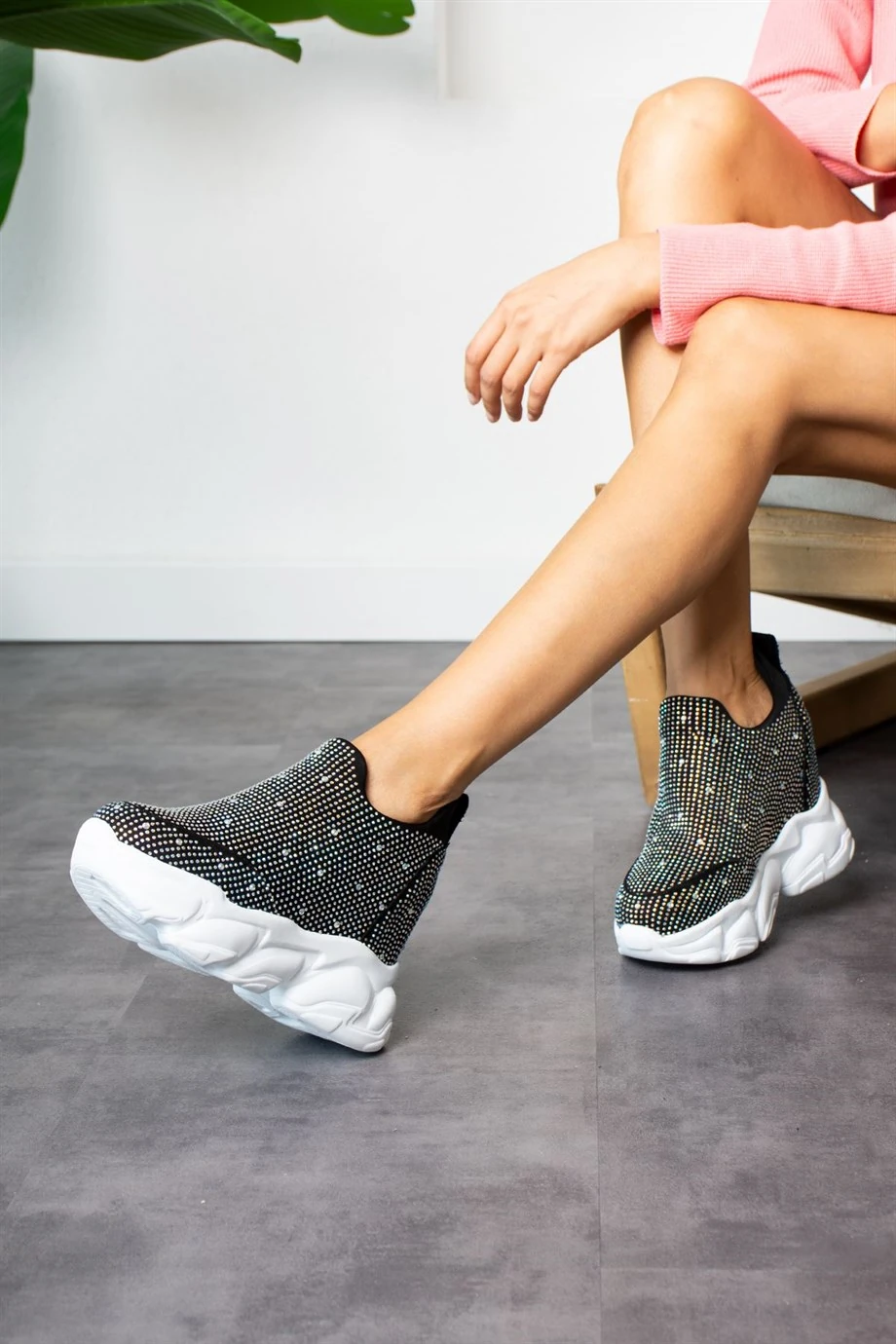 Lola Siyah Gizli Topuklu Spor Ayakkabı