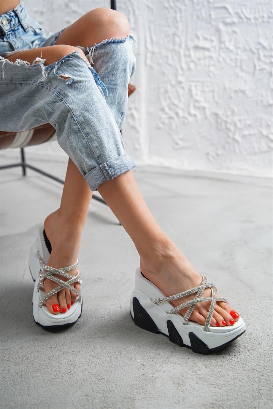 Modanizm Pochito Beyaz Topuklu Terlik