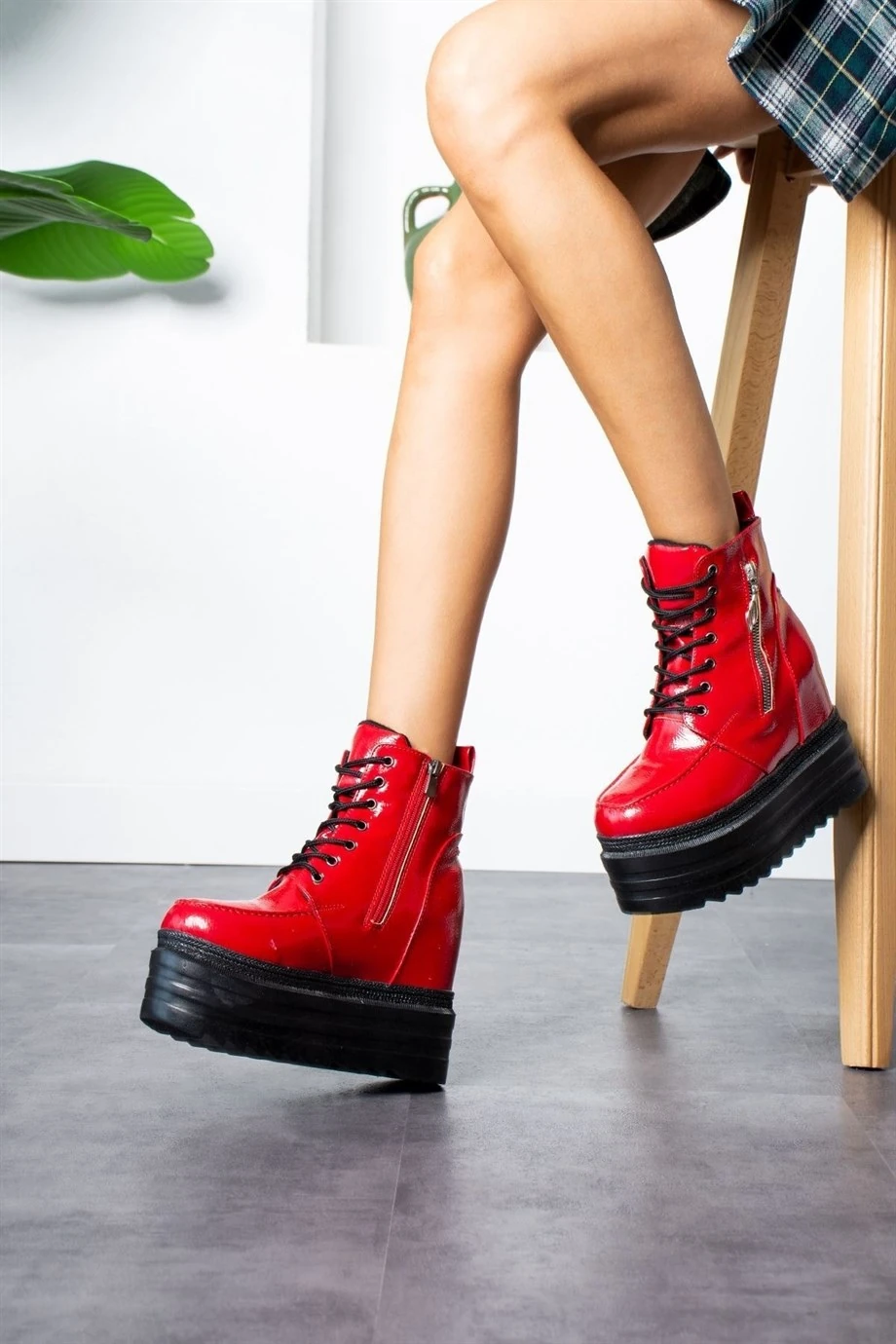 Daichi Kırmızı Dolgu Topuklu Rugan Bot