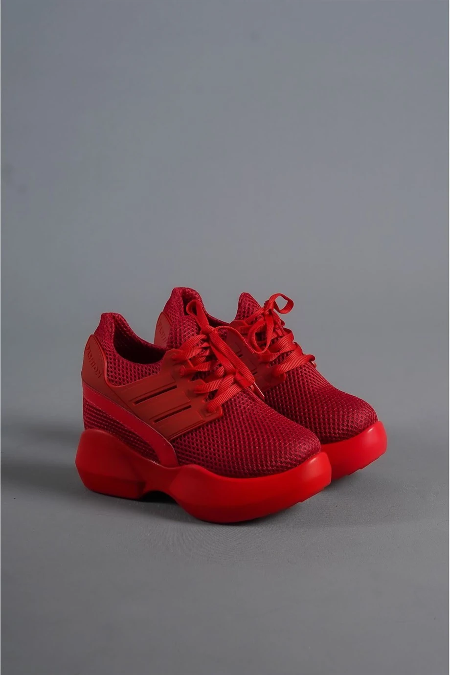 Chicilotti Kırmızı Gizli Topuklu Spor Ayakkabı