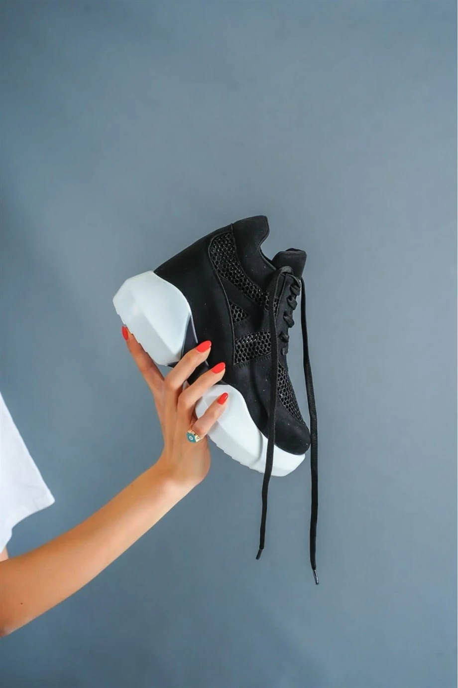 Hira Fileli Gizli Topuklu Spor Ayakkabı