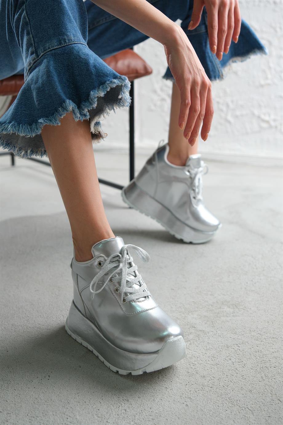 Modanizm Nola Gizli Topuklu Gri Spor Ayakkabı