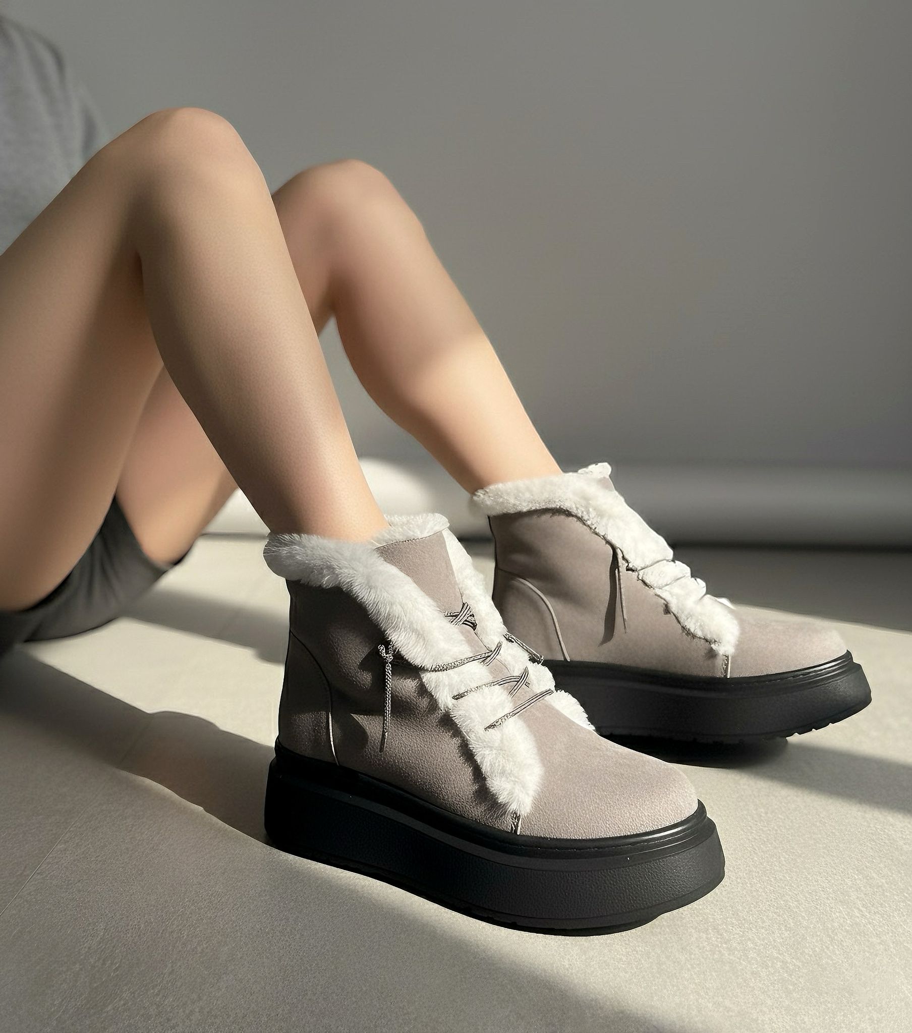 Modanizm Lesvyn Gri Dolgu Topuklu Bot