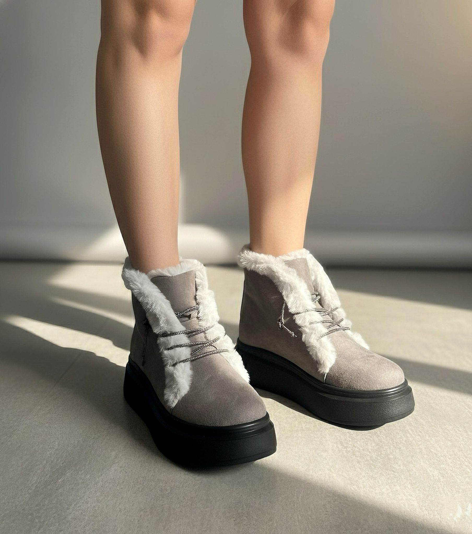 Modanizm Lesvyn Gri Dolgu Topuklu Bot