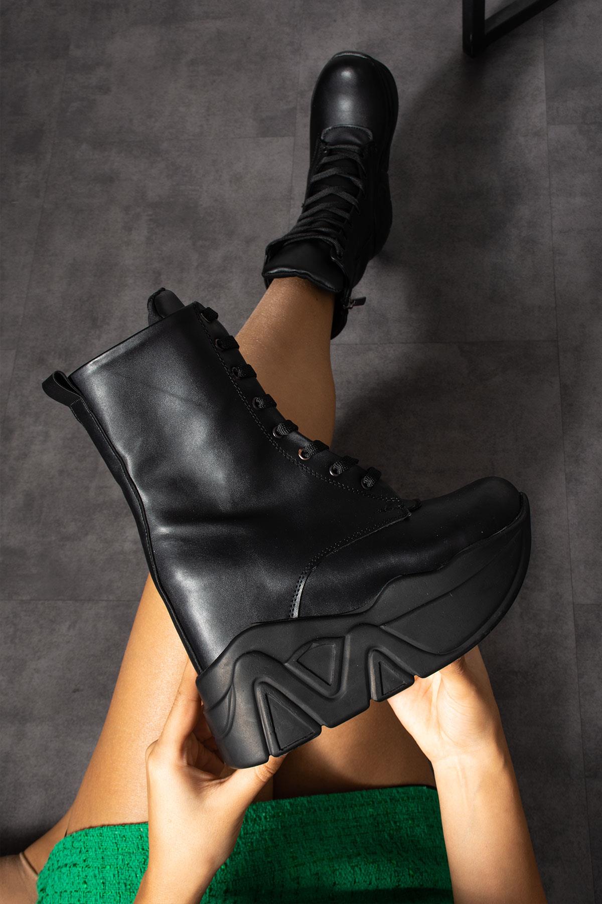 Modanizm Schmerz Gizli Topuklu Siyah Bot