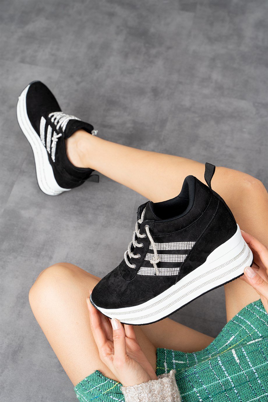 Modanizm Luvena Taş Detaylı Gizli Topuklu Spor Ayakkabı