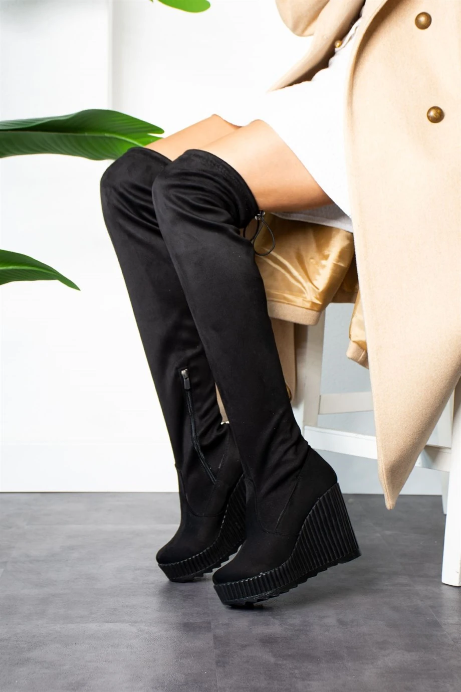 Armazil Siyah Dolgu Topuklu Süet Çizme