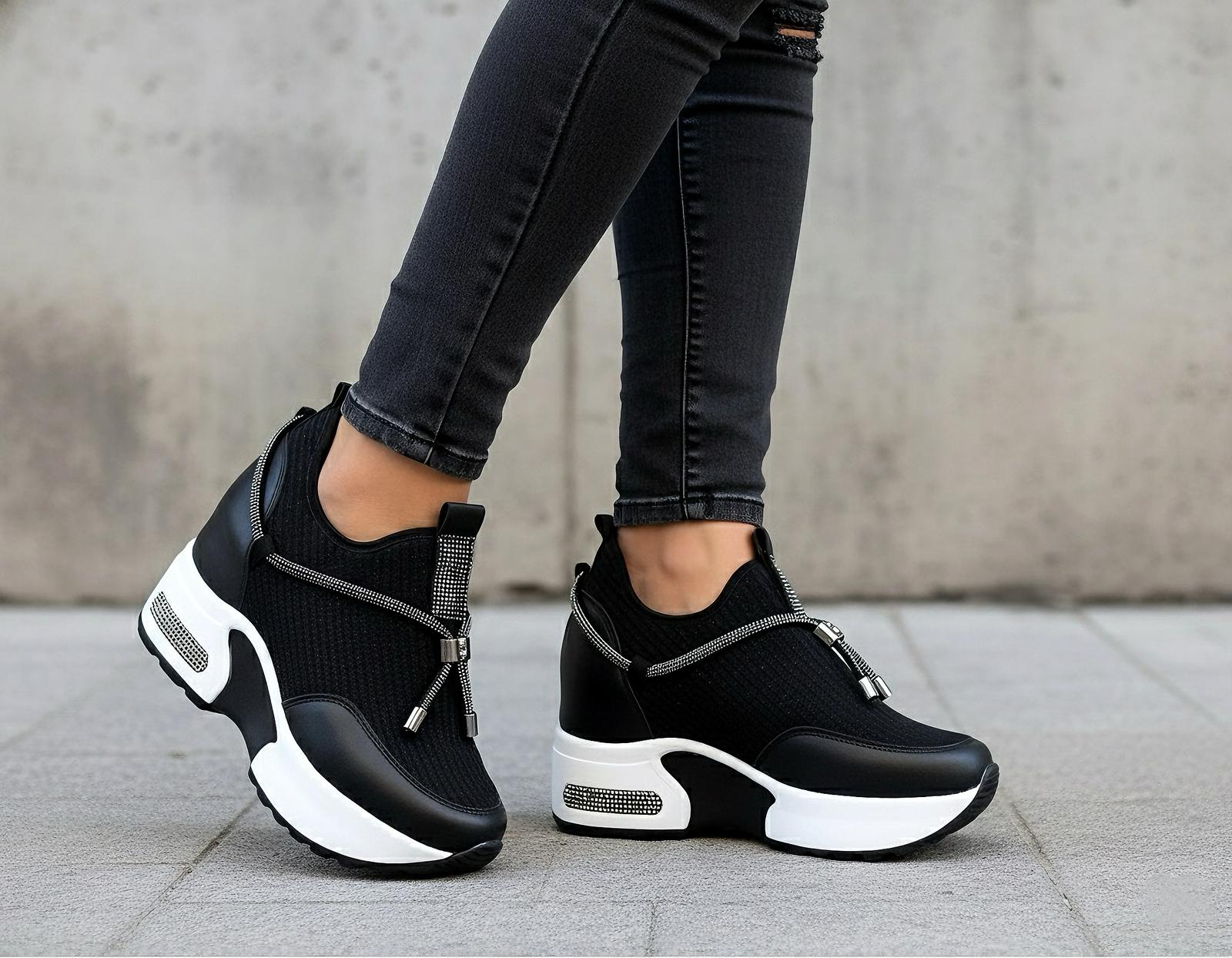 Modanizm Lirava Siyah Gizli Topuklu Spor Ayakkabı