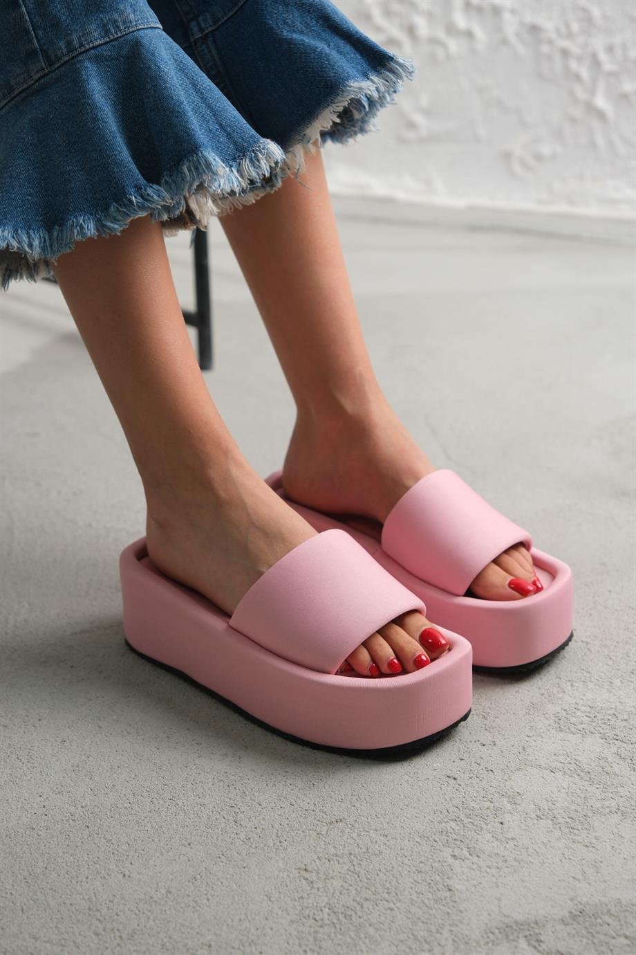 Modanizm Yolandi Pudra Terlik