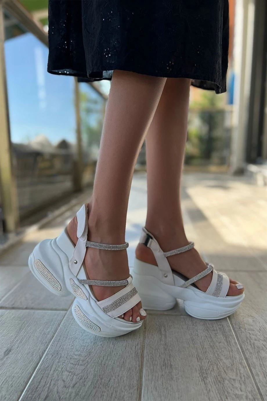 Alyusha Dolgu Topuklu Spor Sandalet