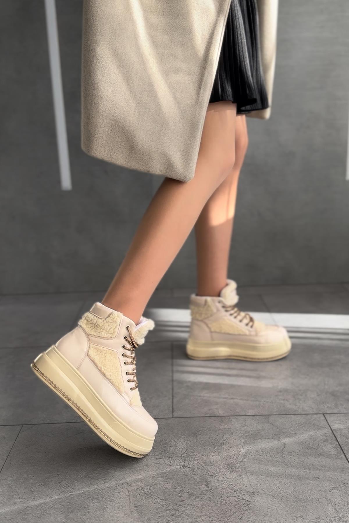 Modanizm Reggie Nude Spor Bot