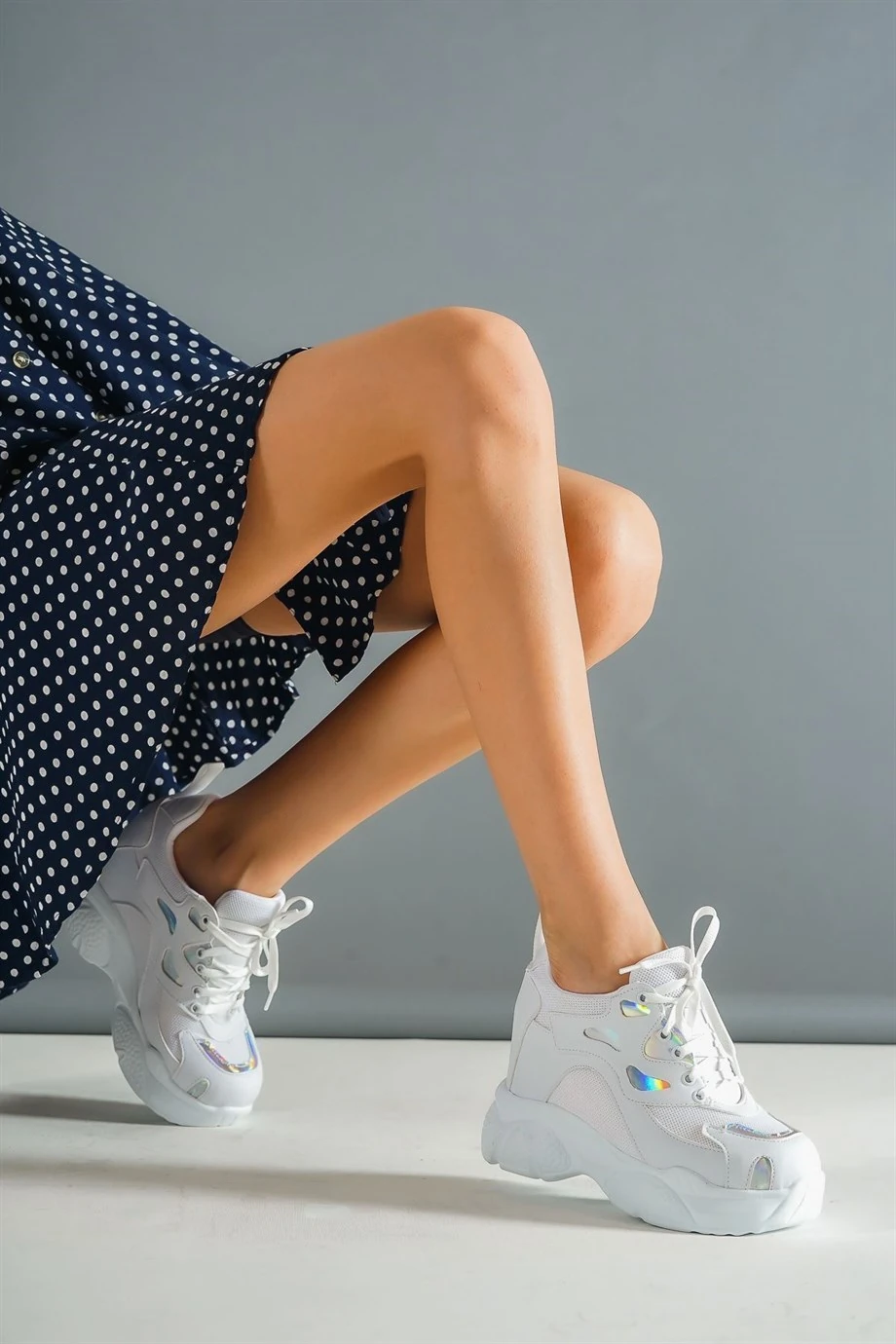 Verona Beyaz Gizli Topuklu Spor Ayakkabı