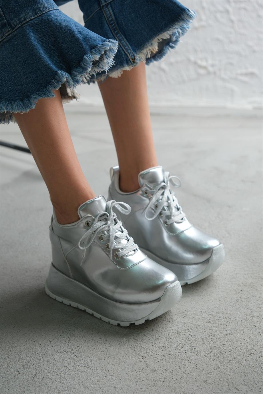 Modanizm Nola Gizli Topuklu Gri Spor Ayakkabı