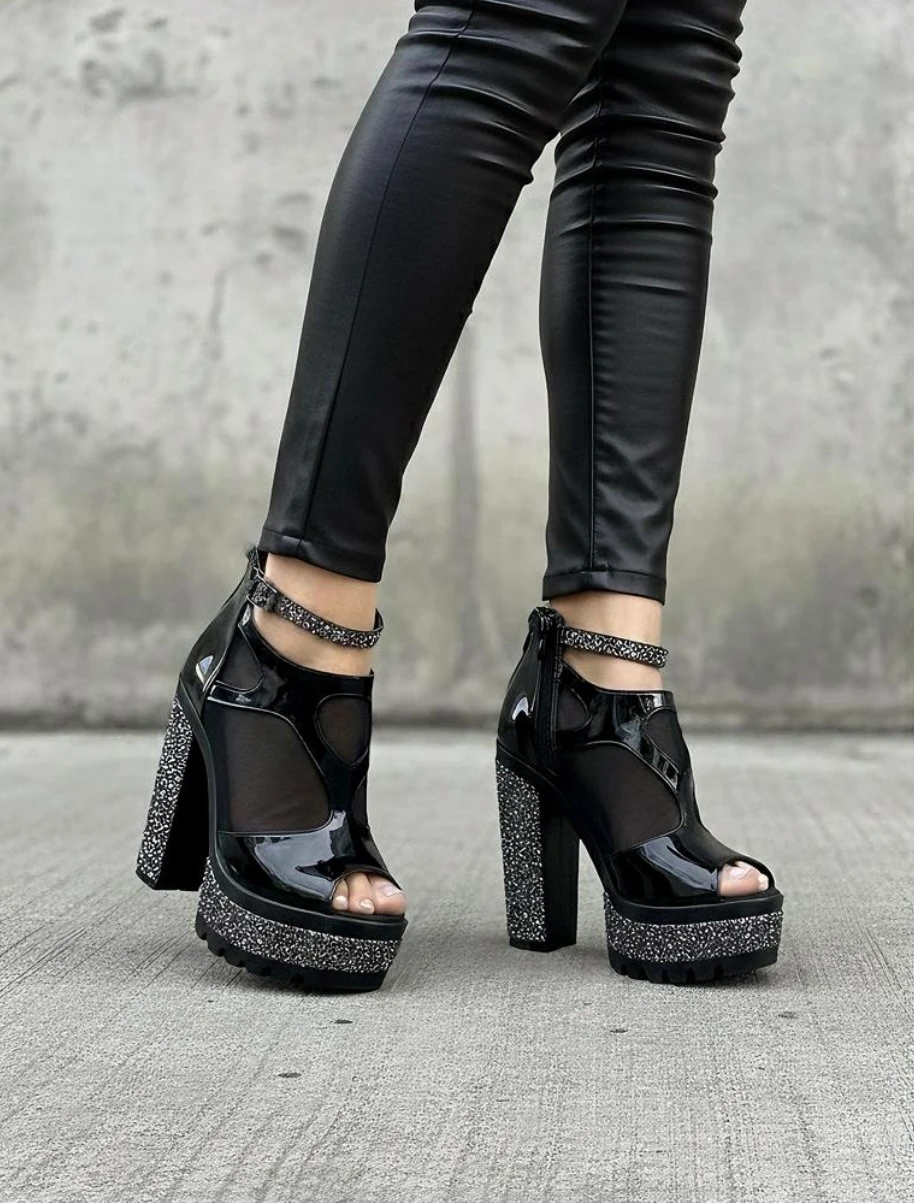 Modanizm Glide Siyah Topuklu Ayakkabı