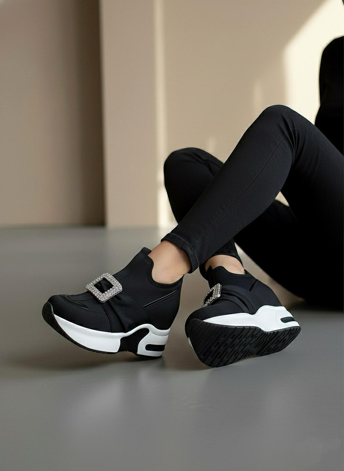 Modanizm Soho Siyah Dolgu Topuklu Spor Ayakkabı