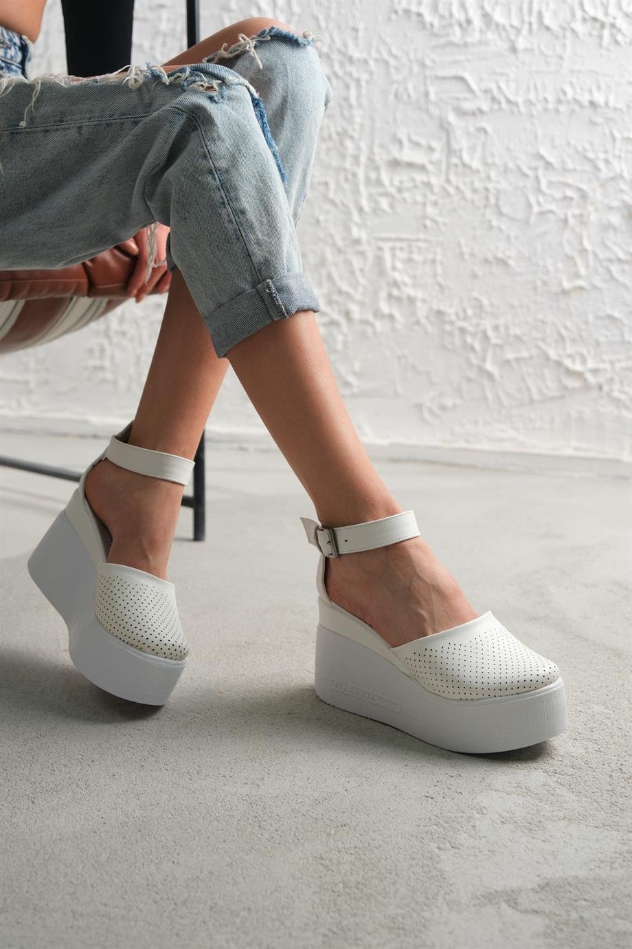 Modanizm Dammed Beyaz Sandalet