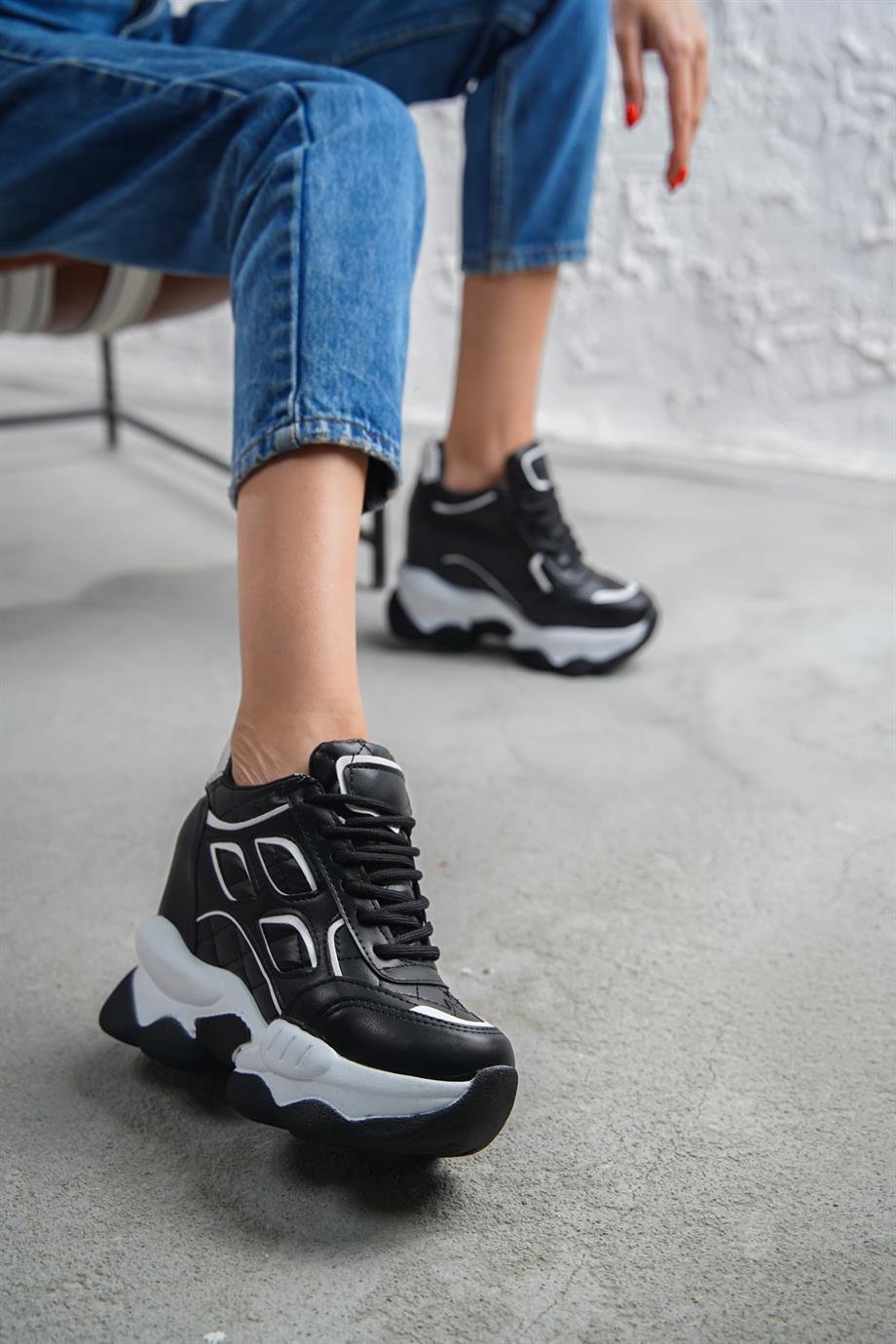 Modanizm Cristol Gizli Topuklu Siyah Spor Ayakkabı