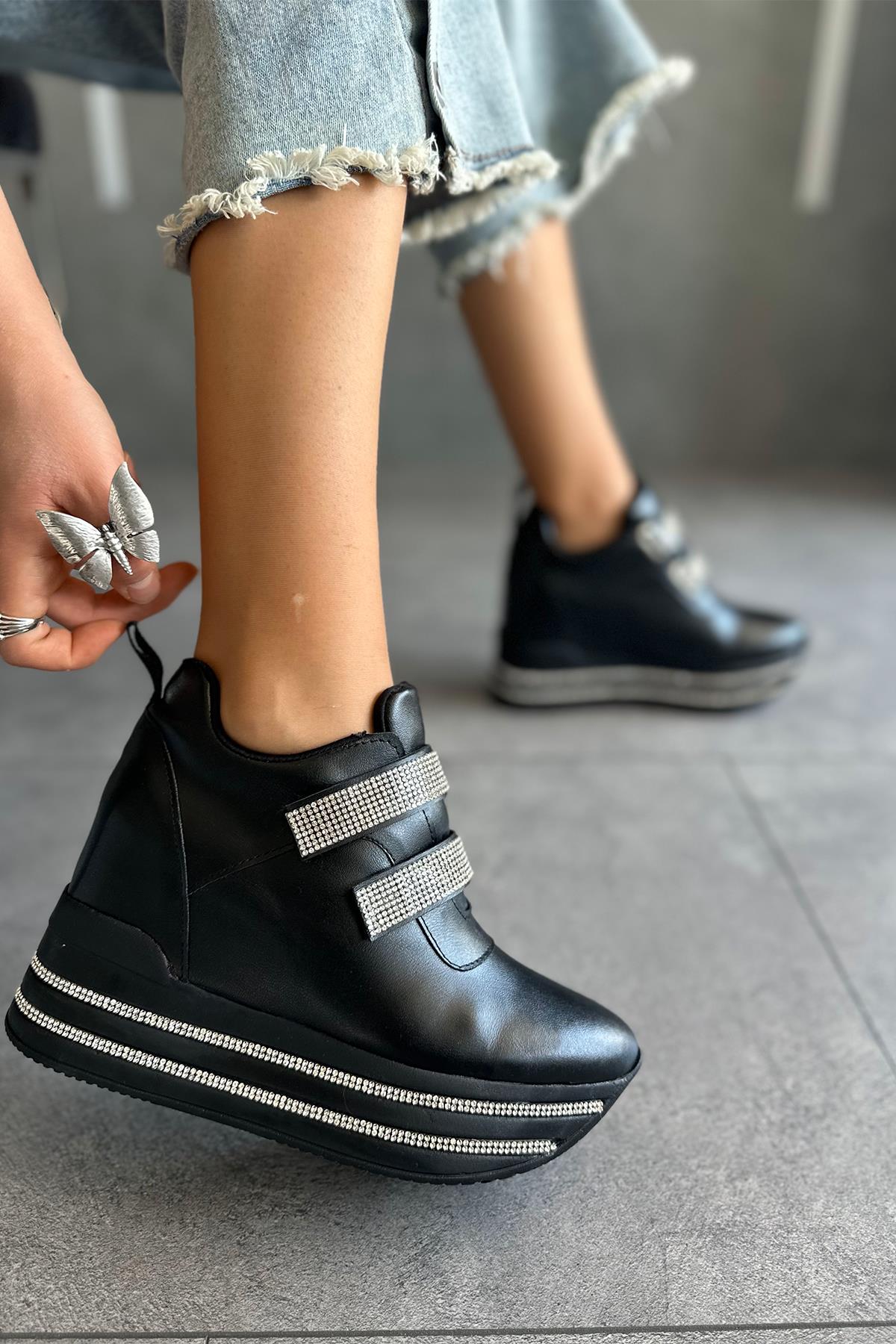 Modanizm Zella Siyah Dolgu Spor Ayakkabı