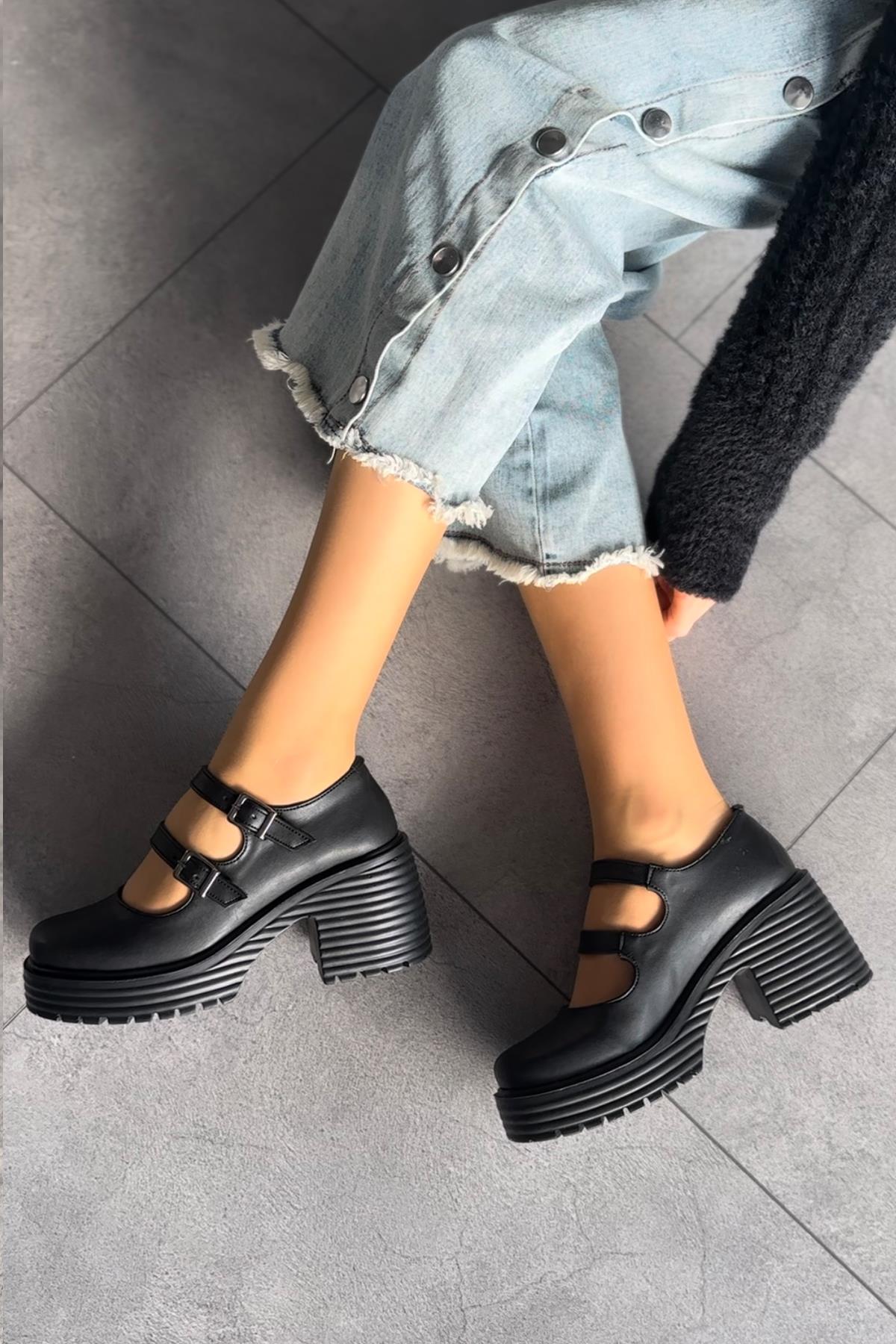 Modanizm Hell Topuklu Klasik Ayakkabı