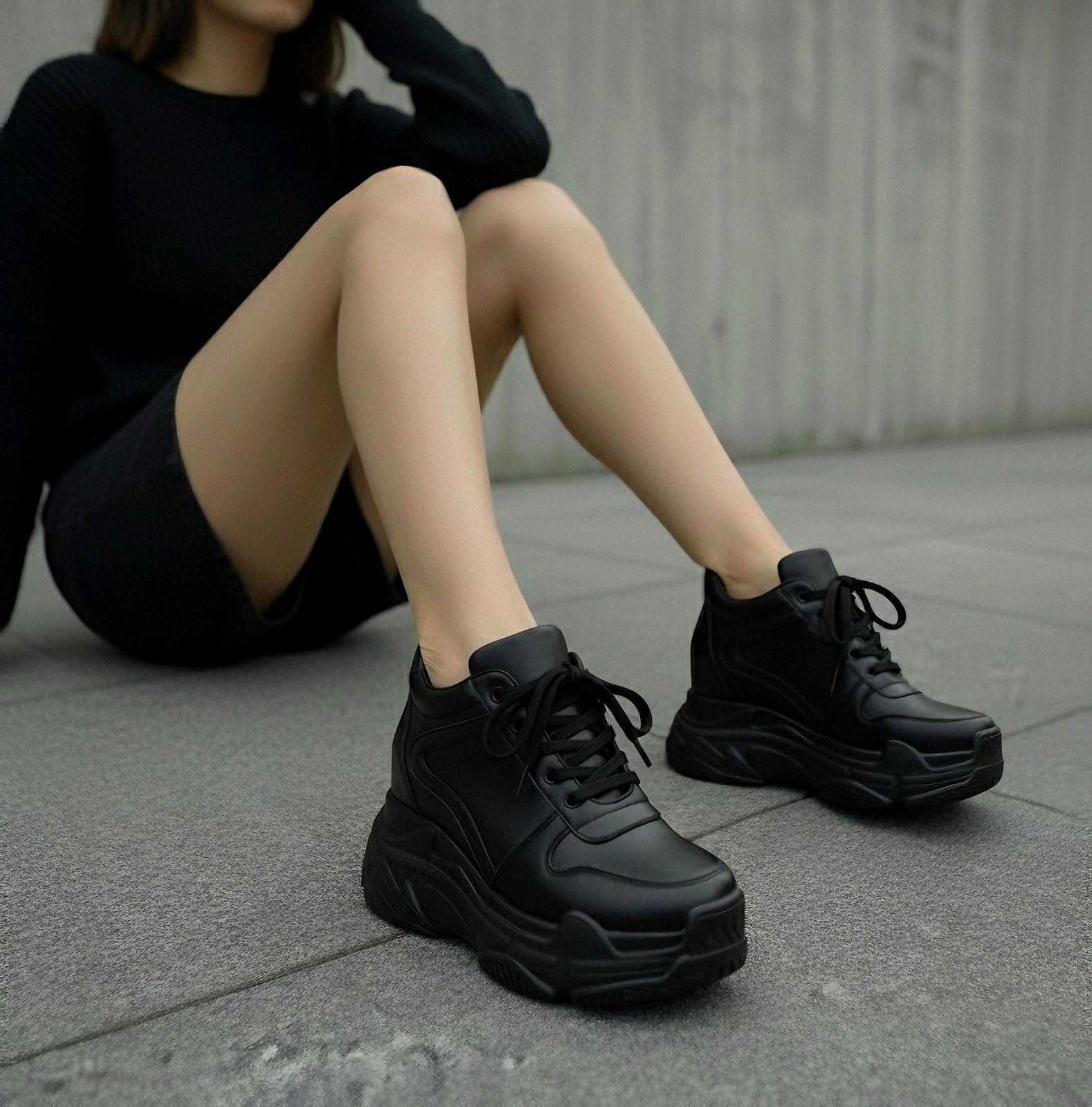 Cazie Siyah Deri Dolgu Spor Ayakkabı