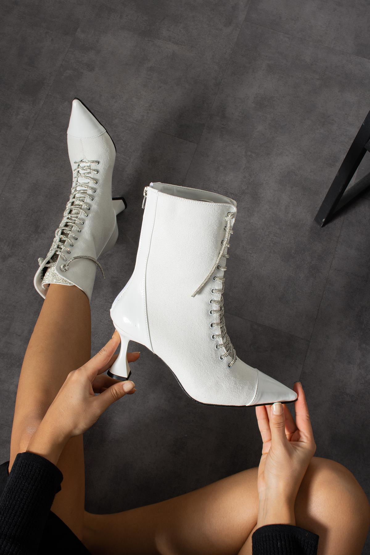 Modanizm Richie Beyaz Topuklu Bot