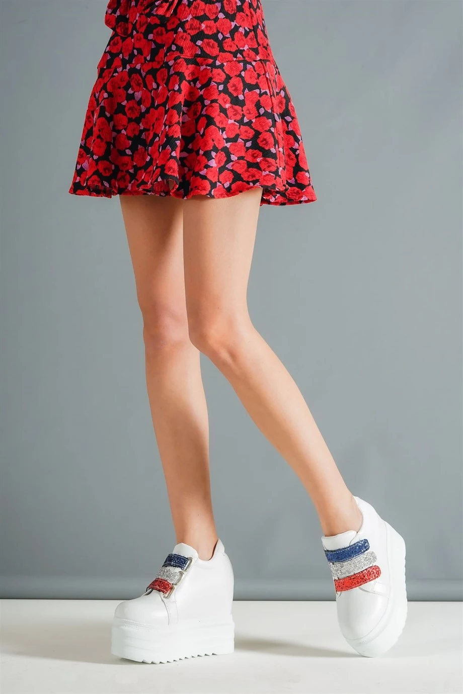 Estelle Renkli Sim Detaylı Gizli Topuklu Spor Ayakkabı