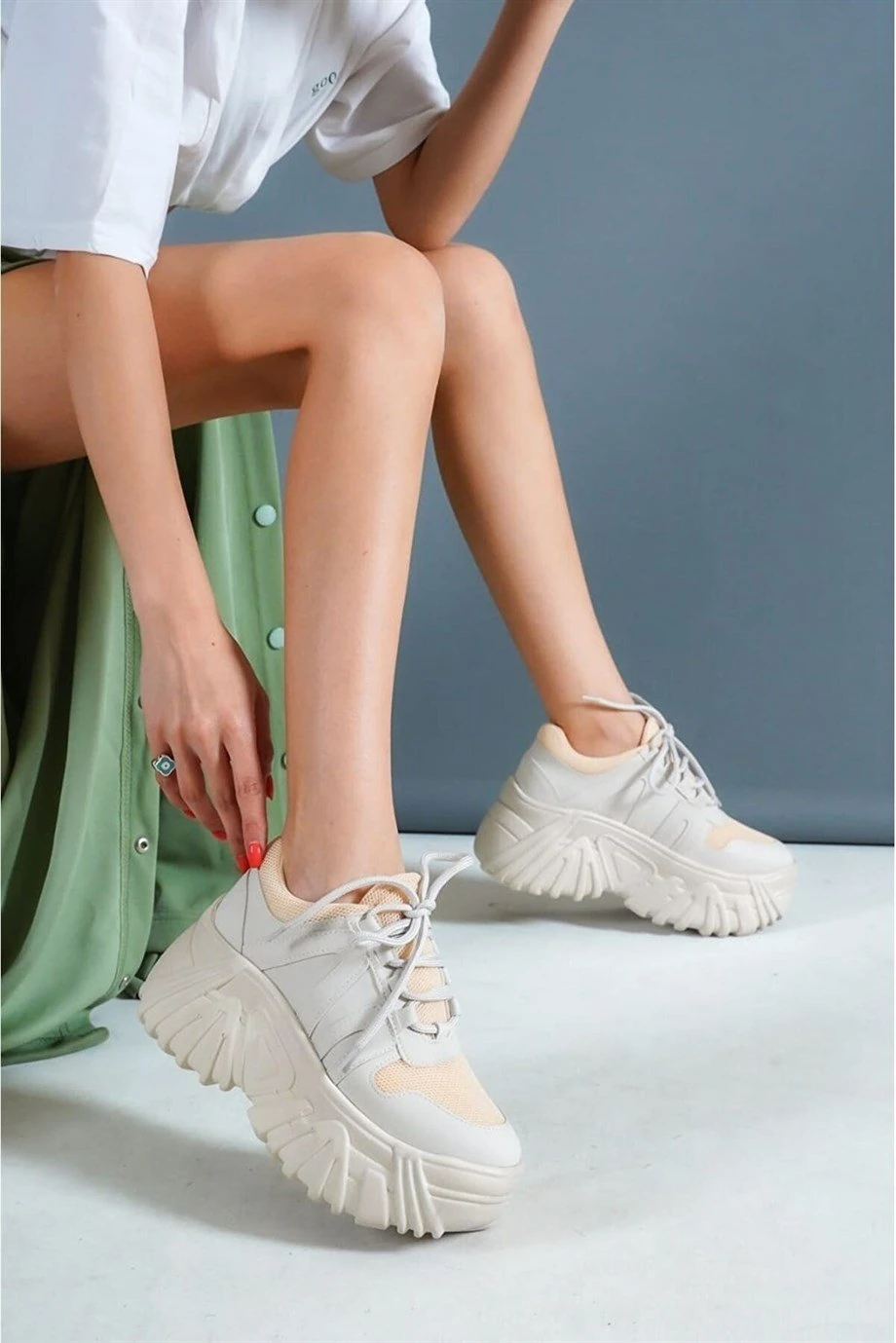 Lorena Krem Spor Ayakkabı