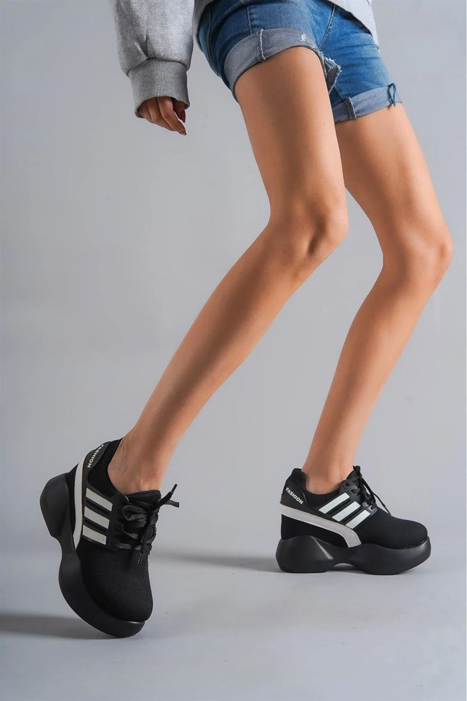 Chicilotti Gizli Topuklu Spor Ayakkabı