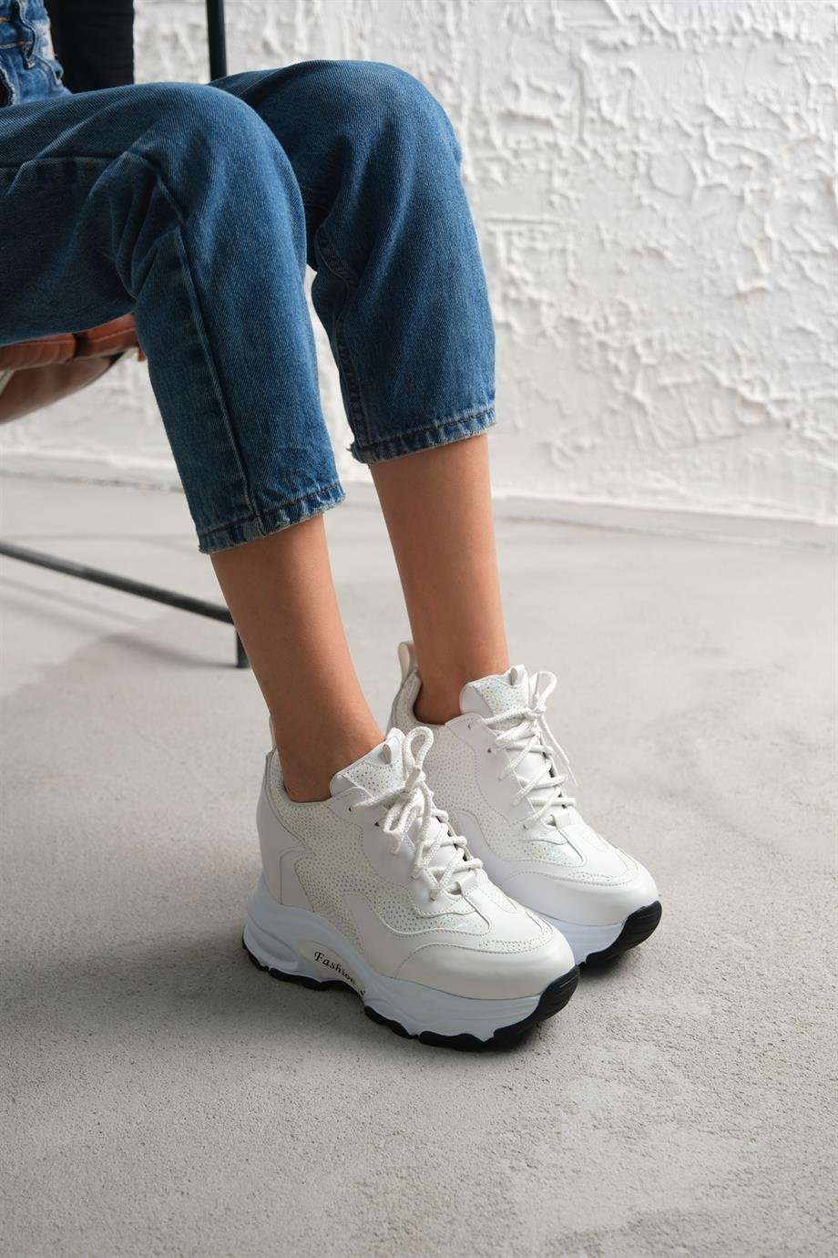 Modanizm Neo Gizli Topuklu Beyaz Spor Ayakkabı