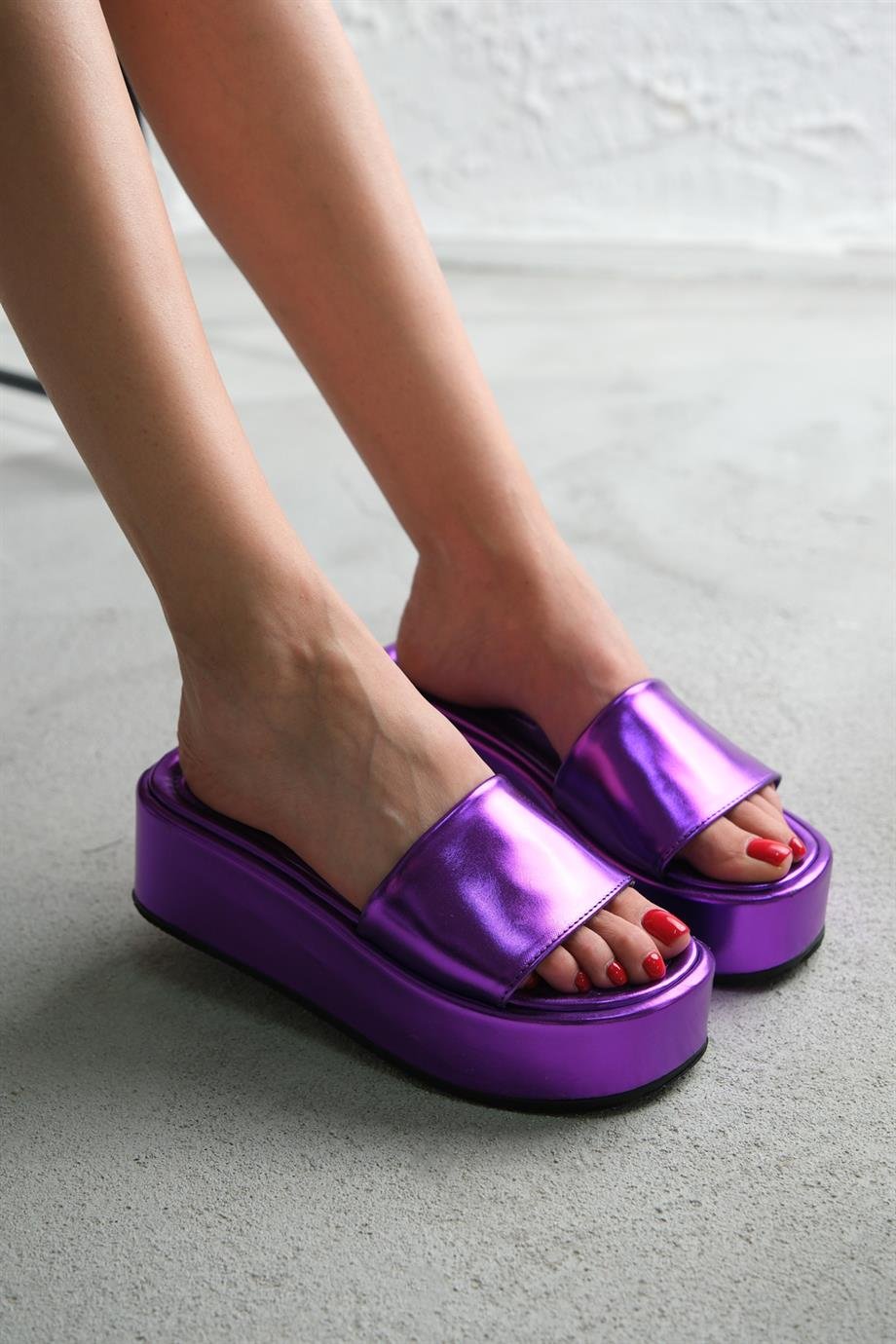 Modanizm Kaine Spor Mor Taşlı Terlik