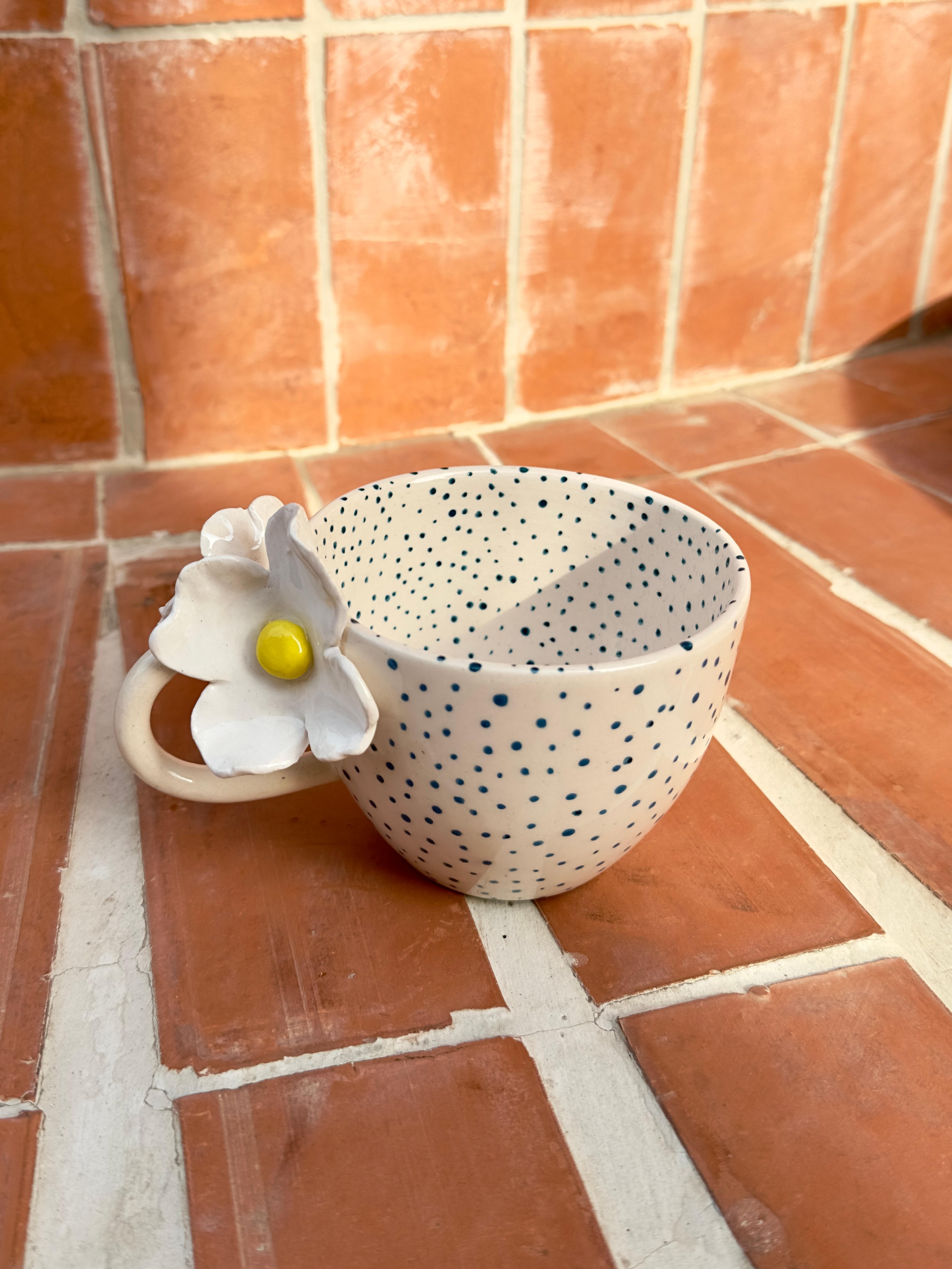 Floral Handle Spotted Mug