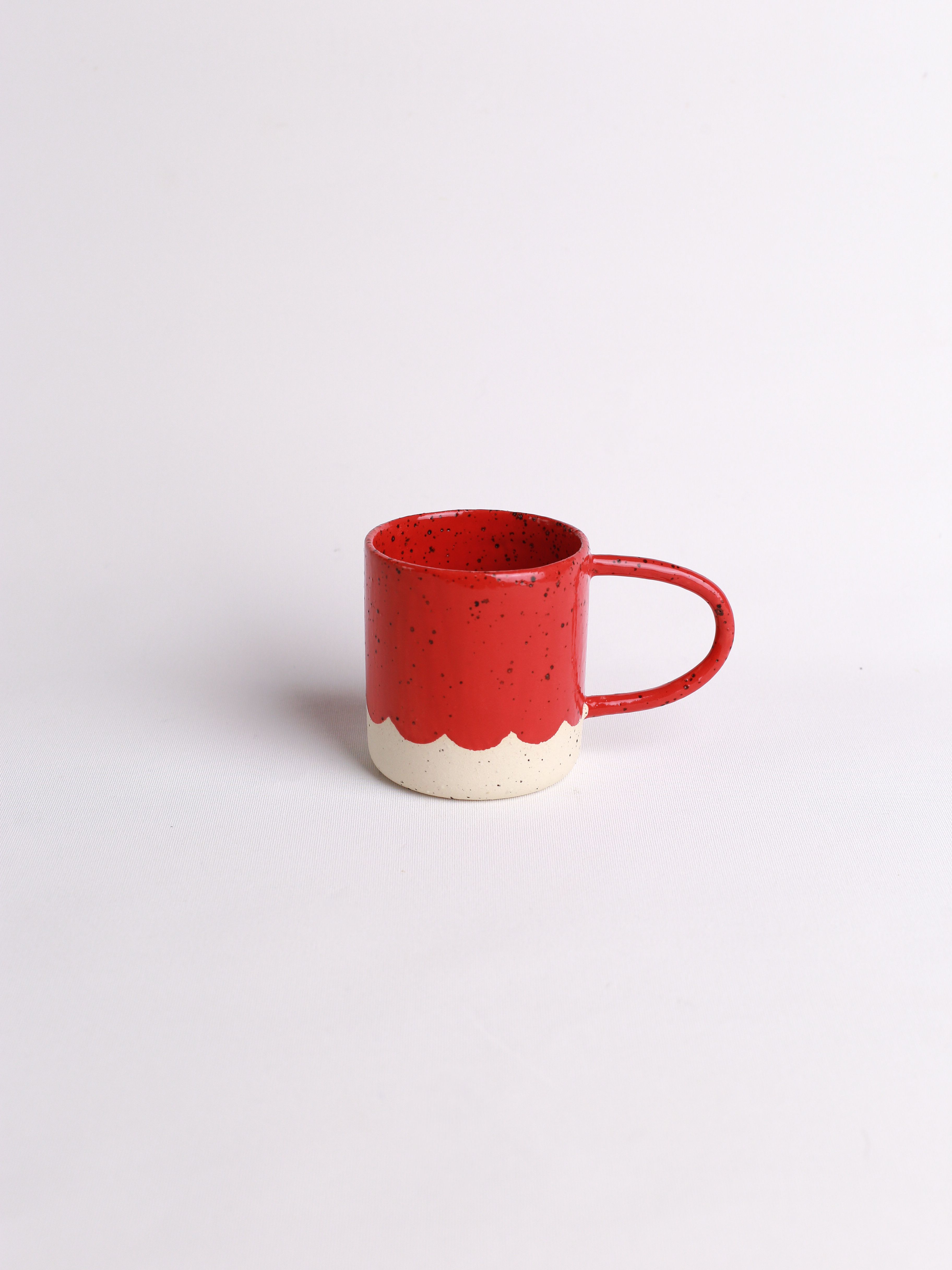 Stoneware Maxi Kulplu Kupa - red