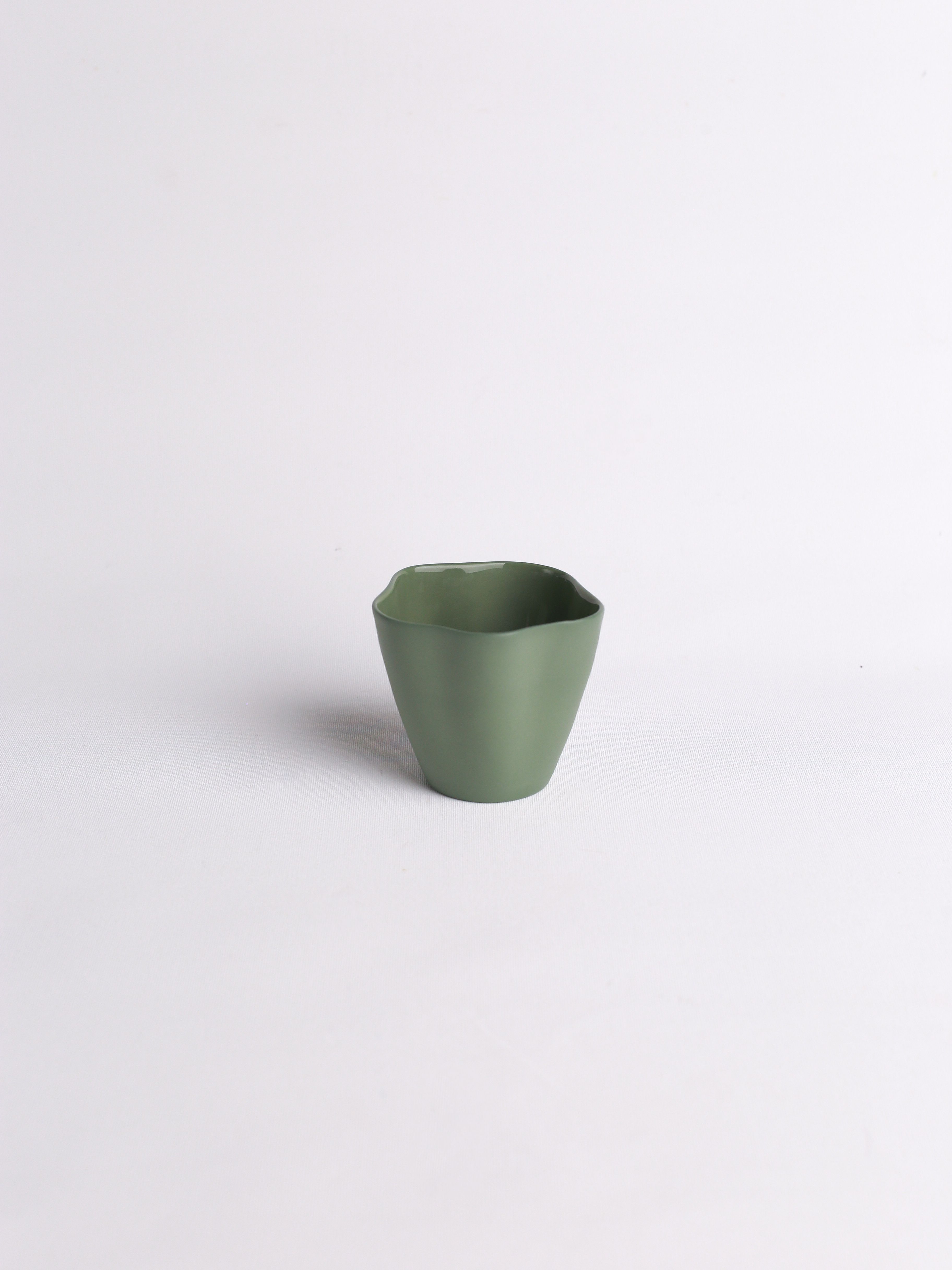 Bloom- Midi Mug - green