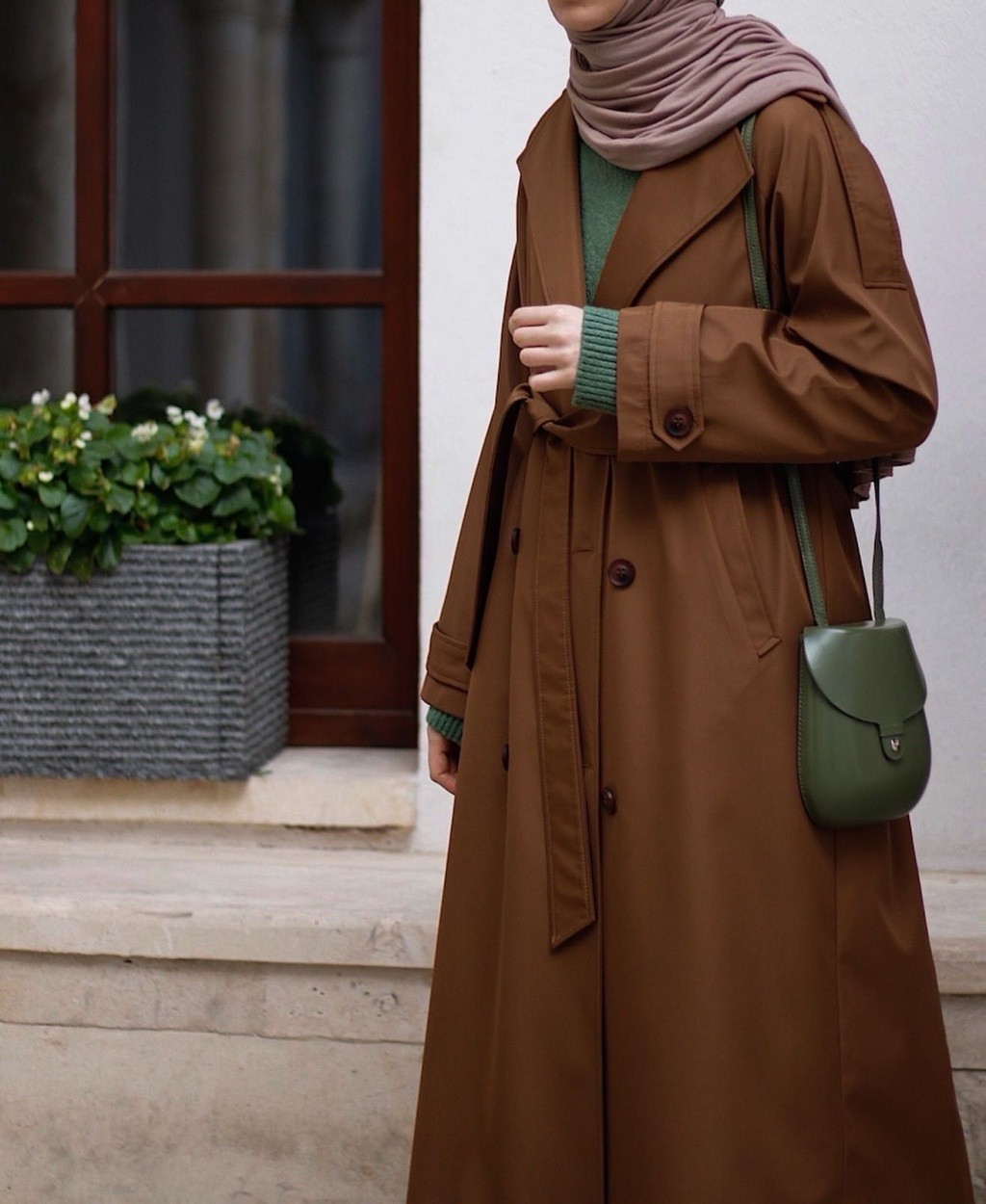 CLASSIC TRENCH COAT Brown