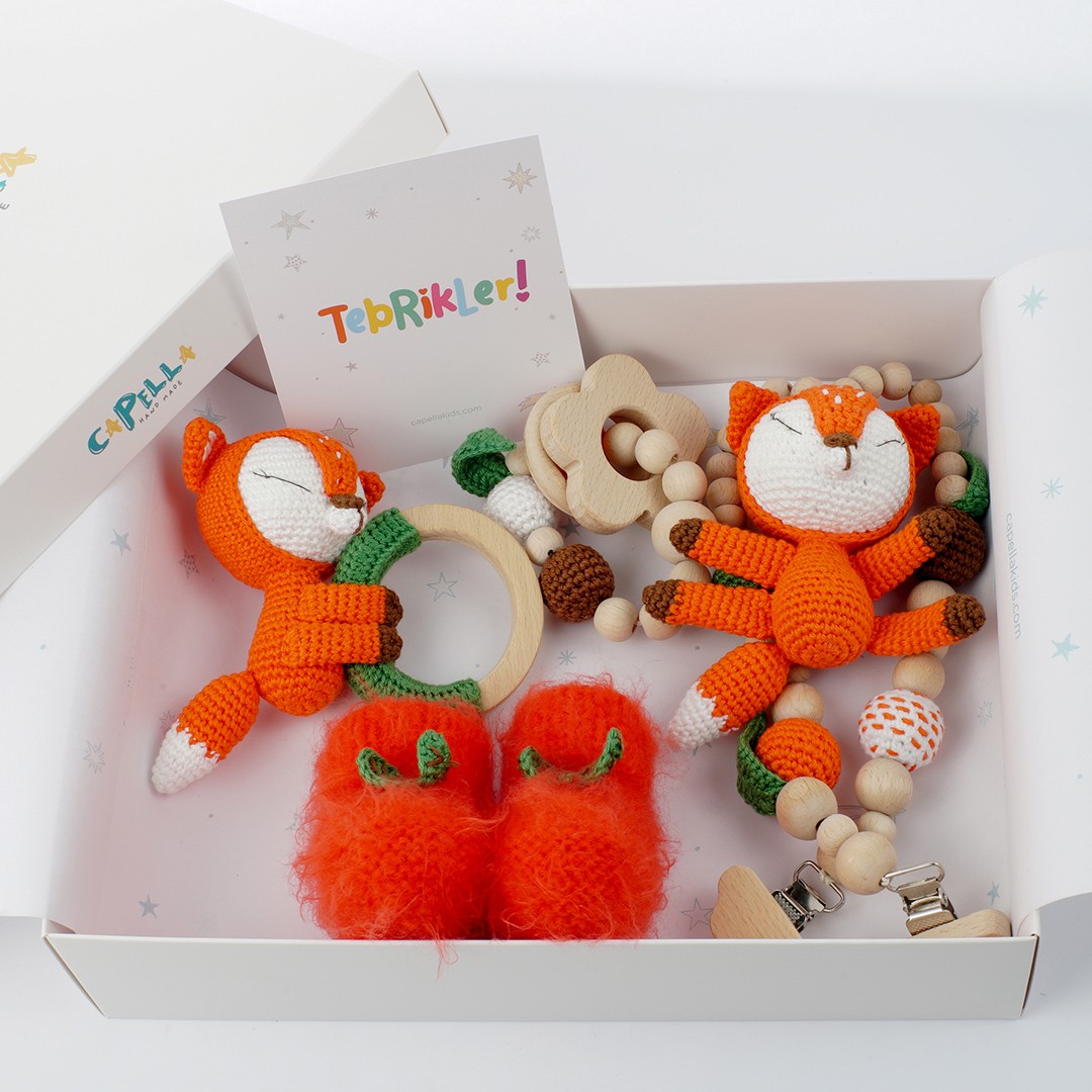 Yenidoğan Natural Bebek Amigurumi Hediyelik Set Kurnaz Tilki Diş Kaşıyıcı, Patik, Müslin